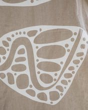 Load image into Gallery viewer, Eugaries Handprinted Linen Bedrunner
