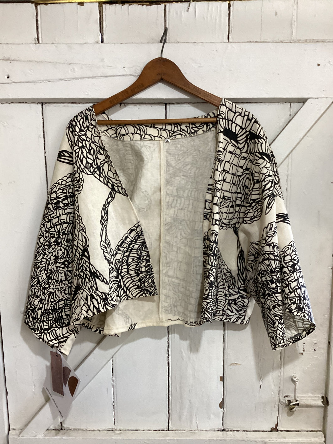 Dilly Bag & Mat Making. Hand printed linen bolero
